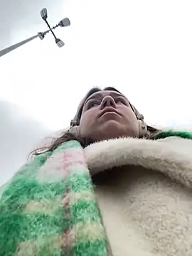 Snapshot of SuzieMurray chatting on February 28, 8:20 am SuzieMurray online show from February 28, 8:20 am