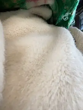 Snapshot of SuzieMurray chatting on March 14, 8:10 am SuzieMurray online show from March 14, 8:10 am