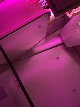 Snapshot of SuzieMurray chatting on November 28, 7:11 am SuzieMurray online show from November 28, 7:11 am