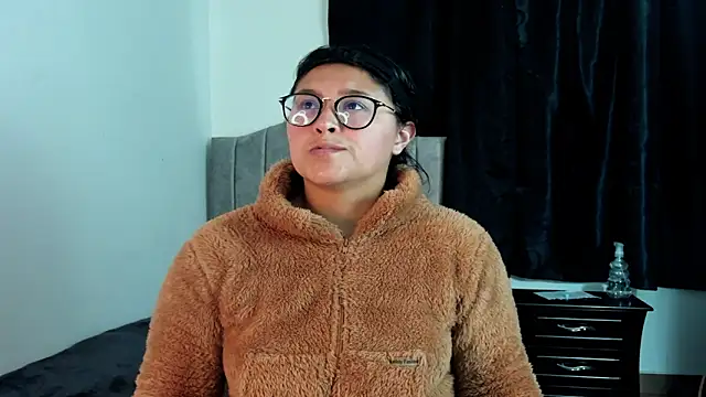 Snapshot of lorymoon chatting on December 26, 7:16 pm lorymoon online show from December 26, 7:16 pm