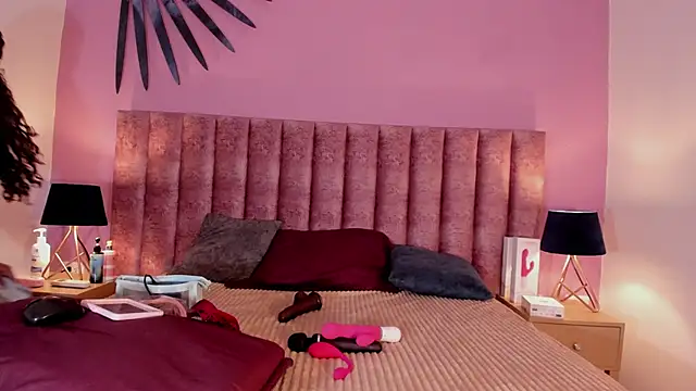 Laurentdupont04 online show from October 7, 3:04 am