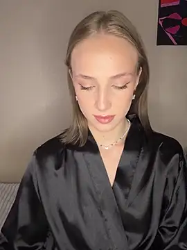 Snapshot of CaseyStar chatting on December 16, 12:16 pm CaseyStar online show from December 16, 12:16 pm