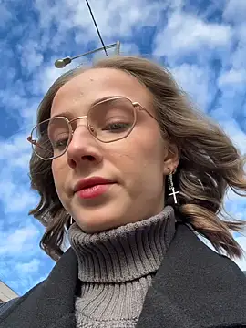 Snapshot of CaseyStar chatting on January 7, 9:18 am CaseyStar online show from January 7, 9:18 am