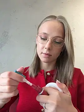 Snapshot of CaseyStar chatting on March 19, 9:49 am CaseyStar online show from March 19, 9:49 am