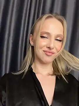 CaseyStar online show from March 5, 6:37 pm