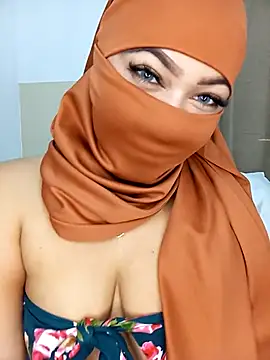 Kendra Kait online show from February 25, 9:13 pm