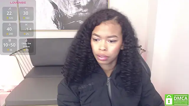 Snapshot of Shenna_brunette_ chatting on February 12, 1:06 pm Shenna brunette  online show from February 12, 1:06 pm