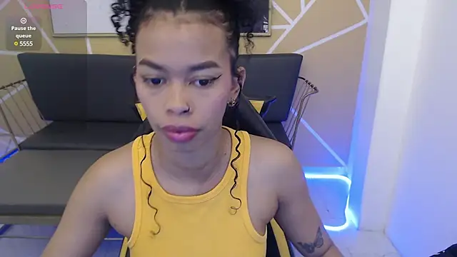 Snapshot of Shenna_brunette_ chatting on March 12, 1:08 pm Shenna brunette  online show from March 12, 1:08 pm