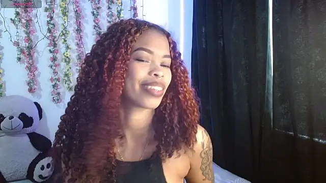 Snapshot of Shenna_brunette_ chatting on October 26, 3:40 pm Shenna brunette  online show from October 26, 3:40 pm