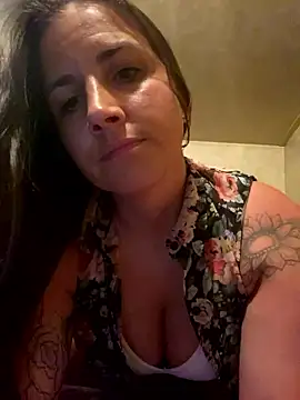 maexmaeee online show from September 28, 4:29 am