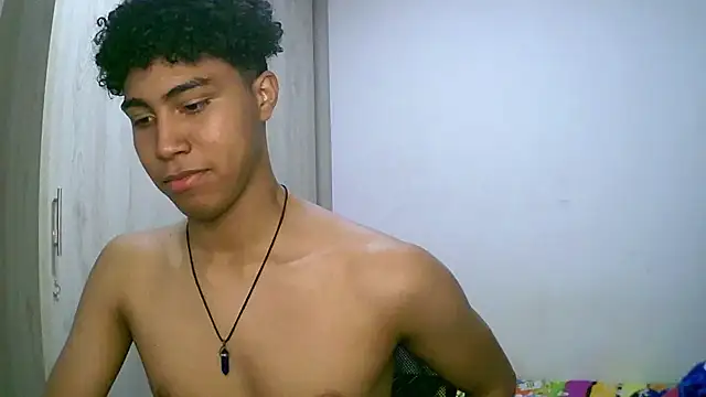 sexy diamante  online show from November 6, 1:50 am