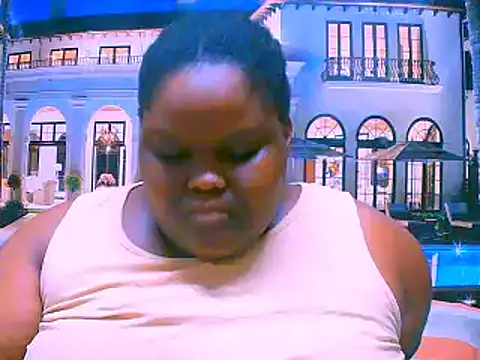 Snapshot of EbonyHotBuns chatting on October 22, 6:46 am EbonyHotBuns online show from October 22, 6:46 am