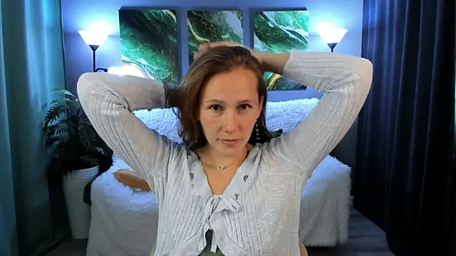 MichelleOrtis online show from September 29, 1:16 pm