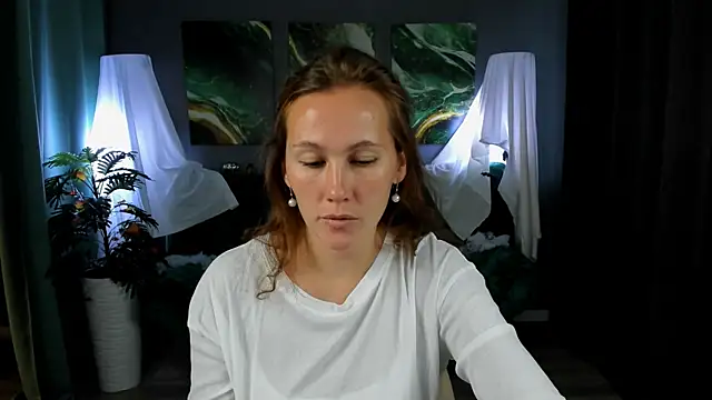 MichelleOrtis online show from November 5, 12:27 pm