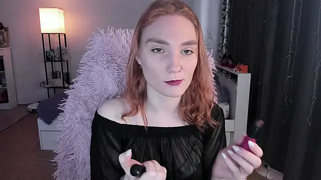 Snapshot of ReddHotPipper chatting on February 22, 3:40 am ReddHotPipper online show from February 22, 3:40 am