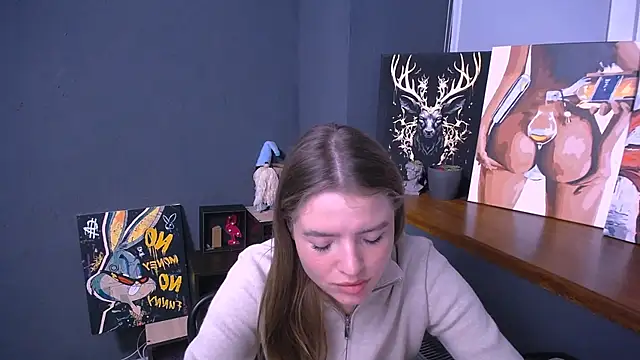 Snapshot of MissOliviaa_ chatting on November 23, 4:40 pm MissOliviaa online show from November 23, 4:40 pm