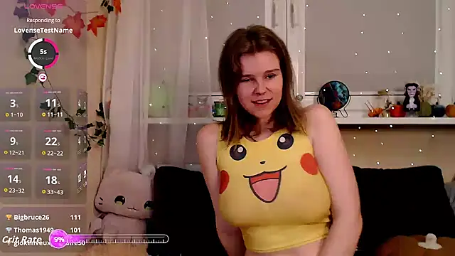 Snapshot of Moona_xx chatting on November 12, 9:25 pm Moona xx online show from November 12, 9:25 pm