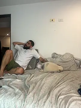 Snapshot of Drogamma chatting on November 13, 12:53 am Drogamma online show from November 13, 12:53 am