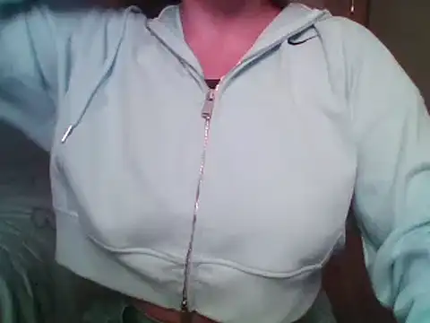 Snapshot of Evasapples chatting on September 23, 8:56 pm Evasapples online show from September 23, 8:56 pm