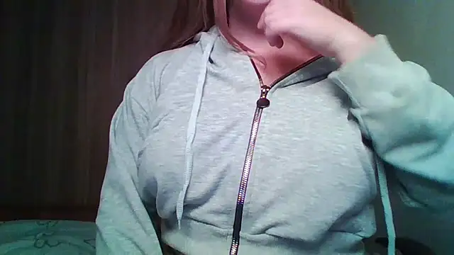 Snapshot of Evasapples chatting on November 20, 10:53 pm Evasapples online show from November 20, 10:53 pm