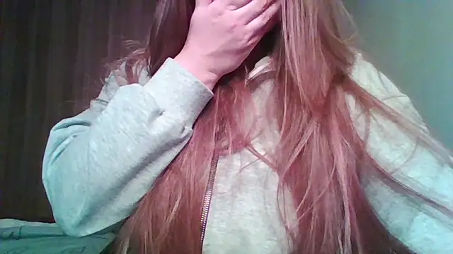 Evasapples online show from April 20, 7:37 pm