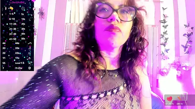 Snapshot of maria_paulac chatting on January 31, 8:22 am maria paulac online show from January 31, 8:22 am