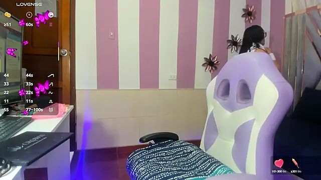 Snapshot of maria_paulac chatting on February 19, 4:34 am maria paulac online show from February 19, 4:34 am