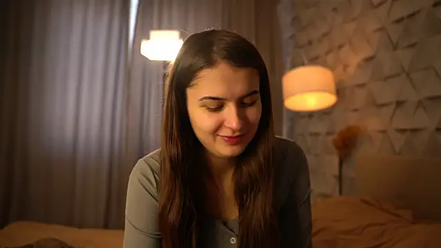 elisa moon online show from February 22, 11:31 am