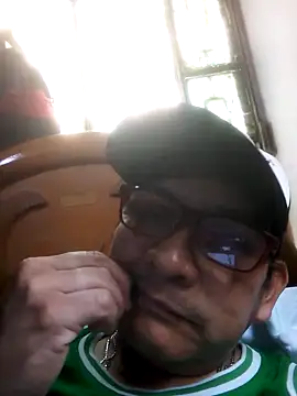 ardiente47 online show from October 20, 10:32 pm