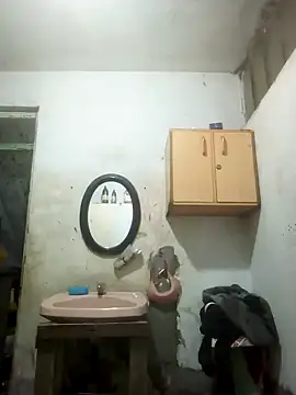 ardiente47 online show from October 28, 5:55 am