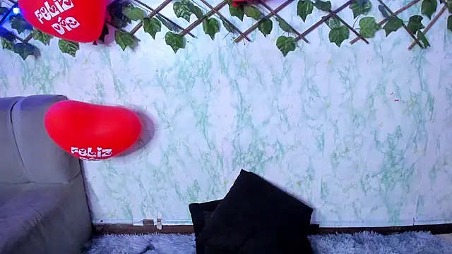 Snapshot of Pamesmith chatting on February 22, 6:28 am Pamesmith online show from February 22, 6:28 am