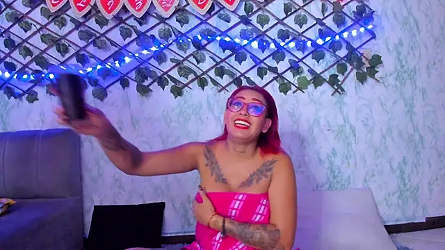 Snapshot of Pamesmith chatting on March 5, 3:29 am Pamesmith online show from March 5, 3:29 am