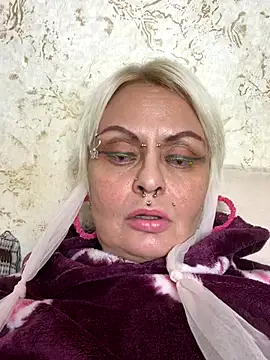 Gardener of Illusions online show from October 4, 4:10 am