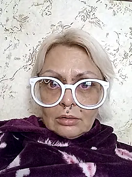 Gardener of Illusions online show from November 18, 4:11 pm