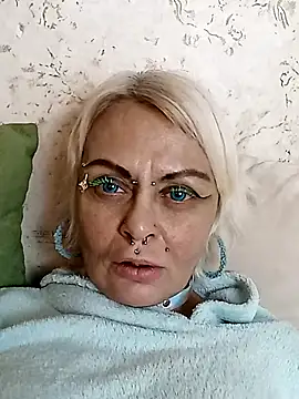 Gardener of Illusions online show from December 2, 1:00 am