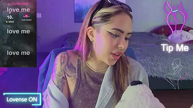 baby  kim online show from October 28, 5:26 pm