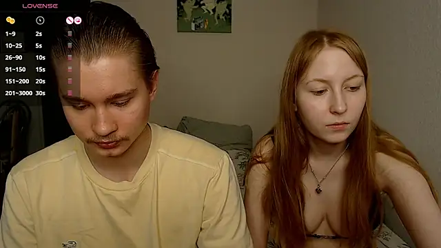 Snapshot of AliceStoneJhonyStone chatting on March 14, 5:24 pm AliceStoneJhonyStone online show from March 14, 5:24 pm