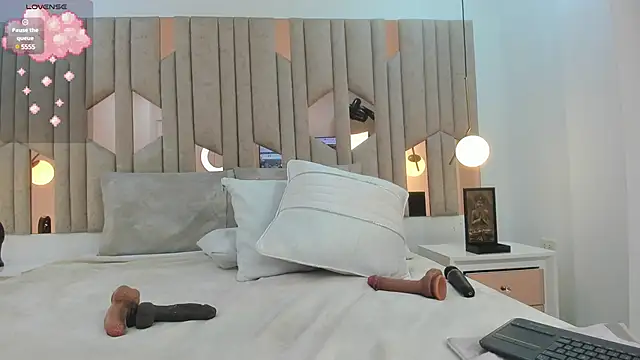 Snapshot of im_nika_ chatting on January 12, 2:09 pm im nika online show from January 12, 2:09 pm