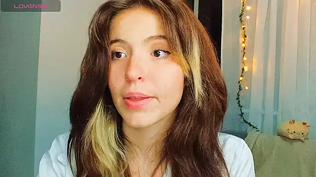 cherrybom969 online show from February 8, 5:08 am