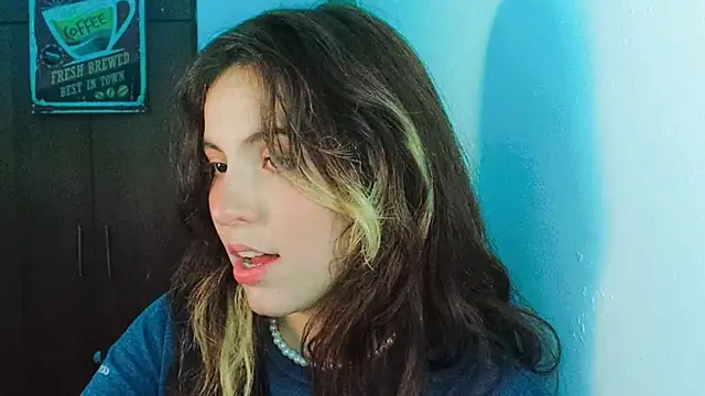 cherrybom969 online show from March 17, 2:30 am