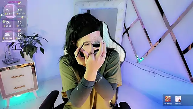 sexyy kitty18 online show from March 29, 12:38 pm