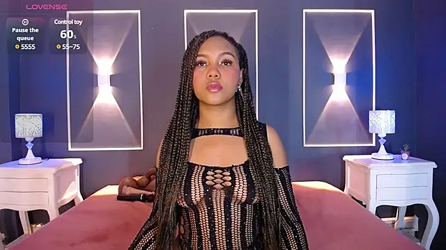 HAYLANISMITH online show from March 11, 12:06 pm