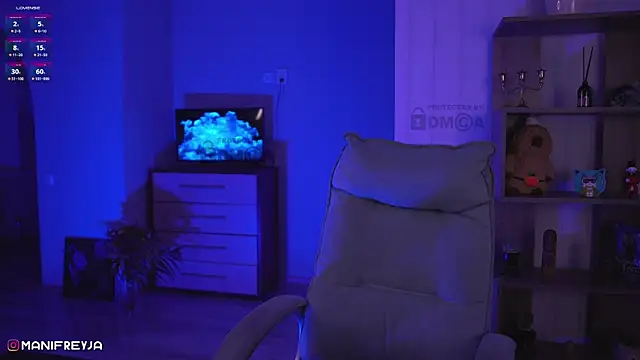 ManiFreyja online show from December 13, 10:55 pm