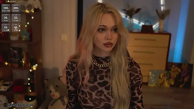 ManiFreyja online show from March 15, 9:32 pm