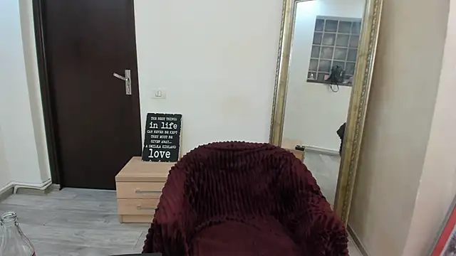 Kathy Evvy online show from February 28, 1:37 am