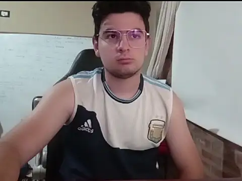 enzis3 online show from November 8, 9:24 pm