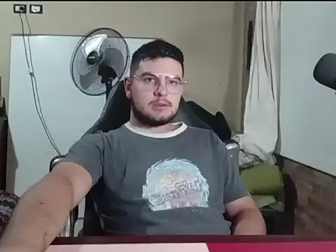 enzis3 online show from April 4, 3:53 pm