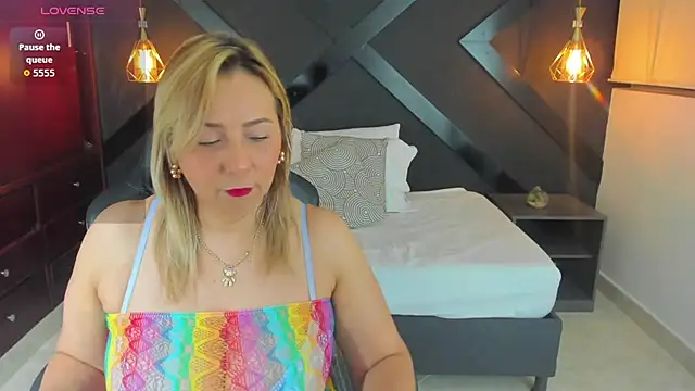 andre soto  online show from February 10, 2:37 am