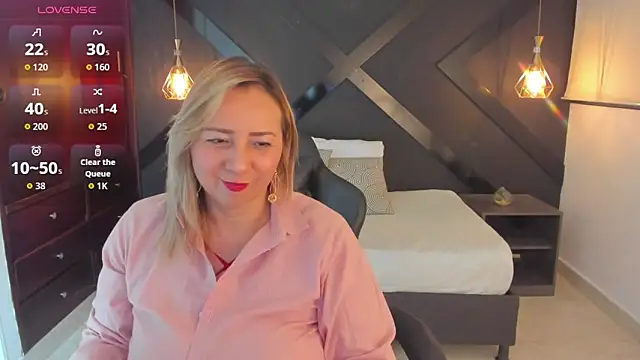 andre soto  online show from April 21, 1:29 am