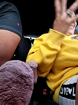 kittymorenita26 online show from December 5, 5:39 pm